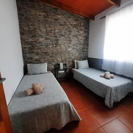 Casa Vivi Вальеэрмосо